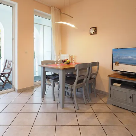 Brise Bansini App 20 شقة *